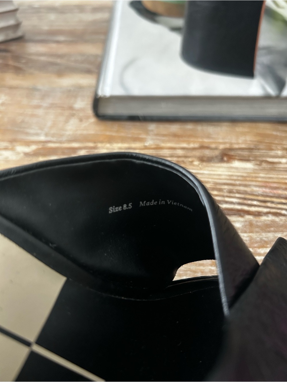 Dolce Vita Black Patent Square-Toe Ankle-Strap Flats - Picture 4 of 8
